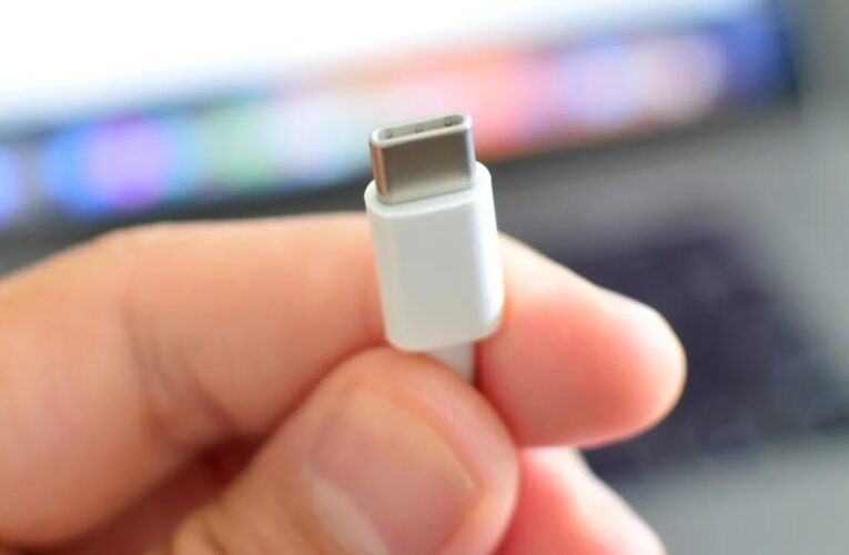 USB-C, obligatoriu pentru toate telefoanele vândute în Uniunea Europeană, începând cu anul 2024